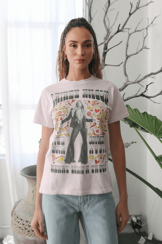 Lainey Wilson Heart Like a Truck Concert Tee-0