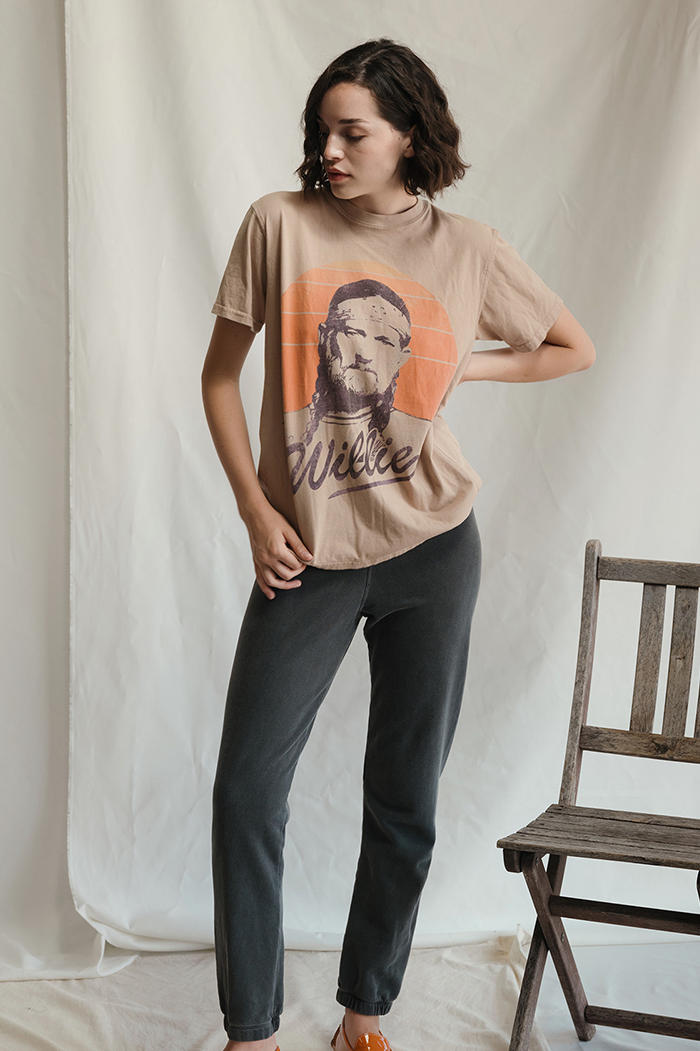 Willie Nelson Sunshine Tee-3